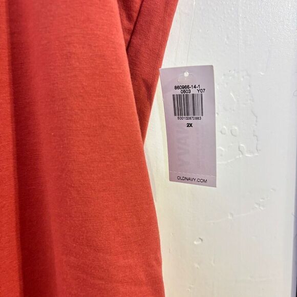 Old Navy Bodysuit Plus curvy 2X Rust Seamless Sleeveless Solid Scoop Neck - Picture 3 of 6